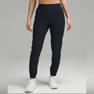 Lululemon Adapted State Full Length Jogger 28”